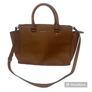 Michael Kors Large Selma Tote Handbag Brown Leather